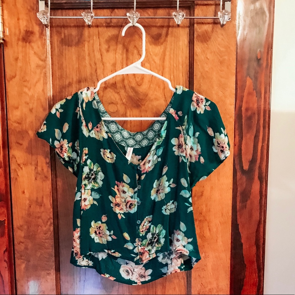 Floral crop top